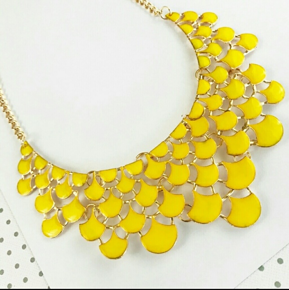 Fashion Jewelry Mystery Box - Picture 2 of 3